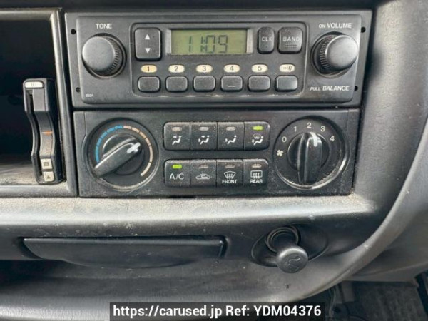 Used 2009 MT mazda bongo-van SK82M Image[18]
