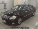 Toyota Crown GRS182