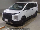 Mitsubishi Delica D5 CV1W