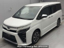 Toyota Voxy ZRR80W