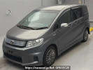 Honda Freed spike hybrid GP3