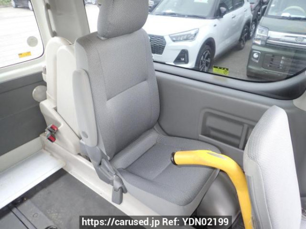 Used 2006 AT toyota hiace-van KDH205K Image[13]