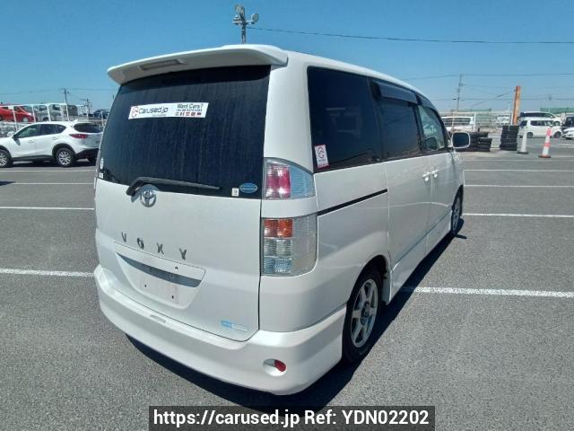 Buy Used 2002 Toyota Voxy AZR60G (YDN02202) - Carused.jp