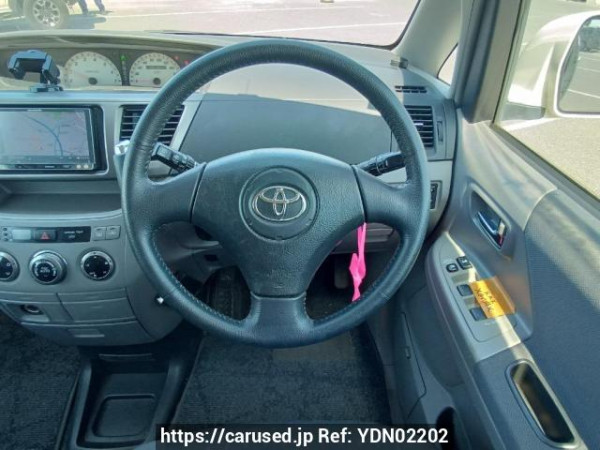 Used 2002 AT toyota voxy AZR60G Image[20]