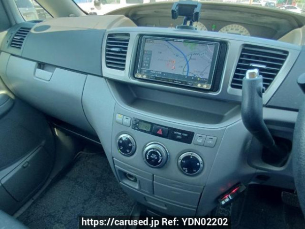 Used 2002 AT toyota voxy AZR60G Image[23]
