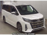 Used 2017 AT toyota noah ZRR80W Image[0]