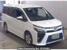 Toyota Voxy ZRR80W