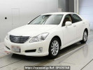Toyota Crown GRS202