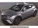 Toyota C-HR ZYX10