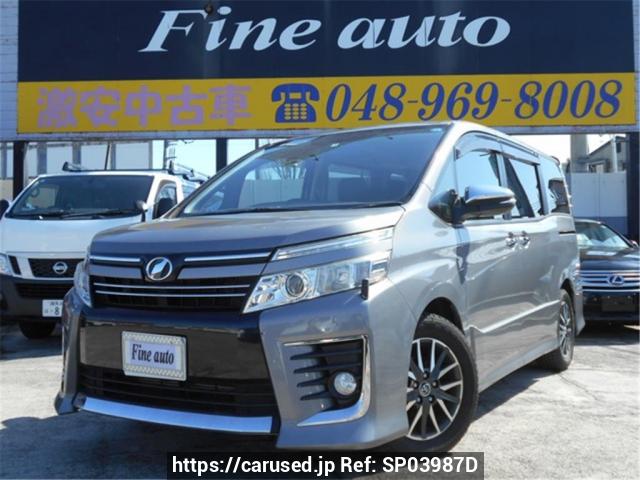 Used Toyota Voxy ZRR80 for sale - Japanese Used Cars Carused.jp