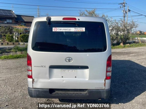 Used 2007 MT toyota regiusace-van KDH205V Image[5]
