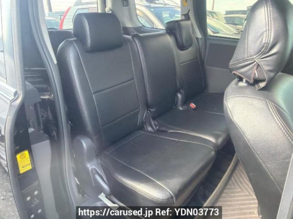 Used 2009 AT toyota noah ZRR70G Image[12]