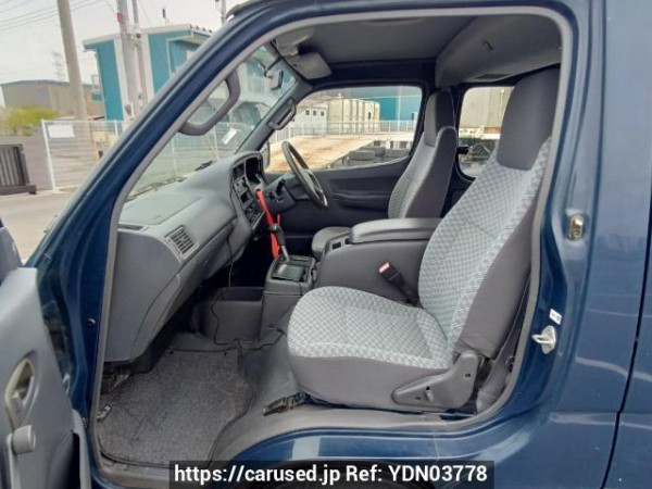 Used 2001 AT toyota hiace-wagon RZH111G Image[13]