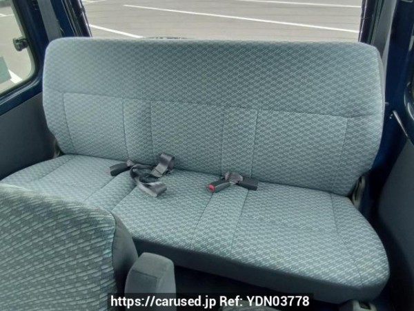 Used 2001 AT toyota hiace-wagon RZH111G Image[16]