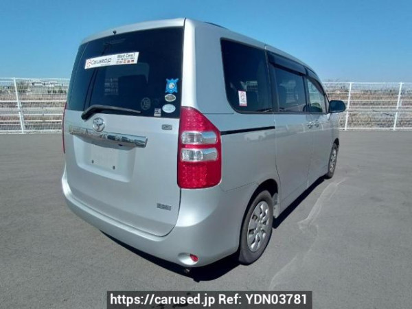 Used 2011 AT toyota noah ZRR70G Image[6]