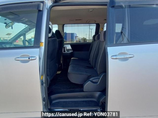 Used 2011 AT toyota noah ZRR70G Image[16]