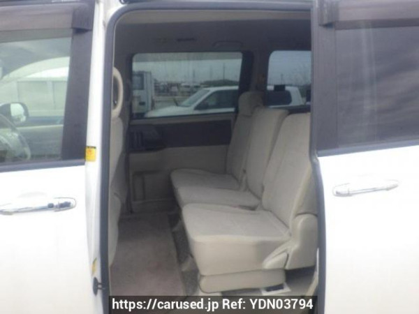 Used 2009 AT toyota noah ZRR70G Image[14]