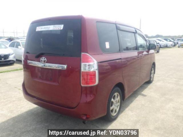 Used 2008 AT toyota noah ZRR70G Image[6]