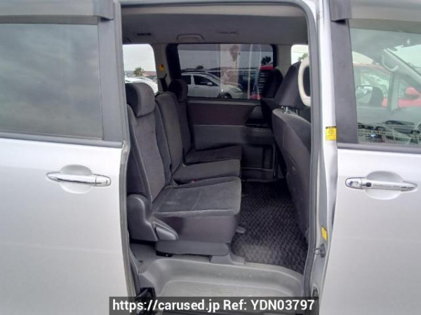 Used 2009 AT toyota noah ZRR75G Image[15]