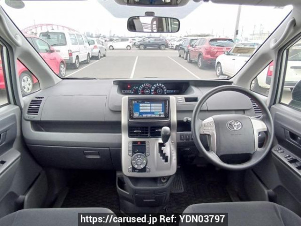 Used 2009 AT toyota noah ZRR75G Image[20]