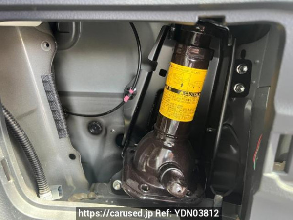 Used 2007 AT toyota land-cruiser UZJ200W Image[40]