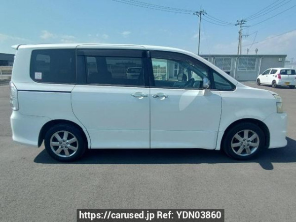 Used 2009 AT toyota voxy ZRR70W Image[7]