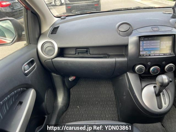 Used 2009 AT mazda demio DE3FS Image[16]