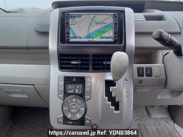 Used 2009 AT toyota noah ZRR70G Image[23]