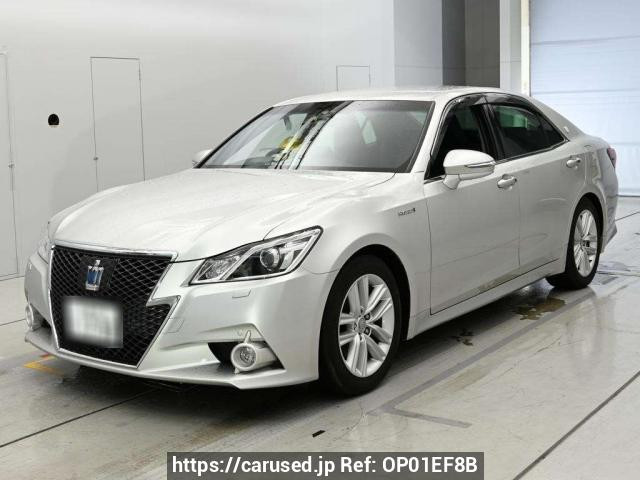 2013 Toyota Crown Hybrid AWS210