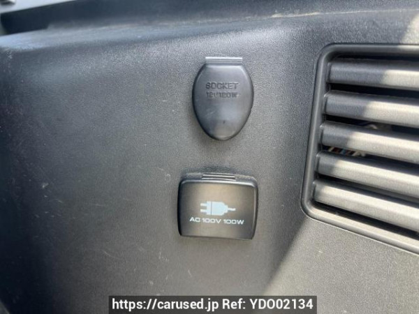 Used 2005 AT mitsubishi pajero V73W Image[9]