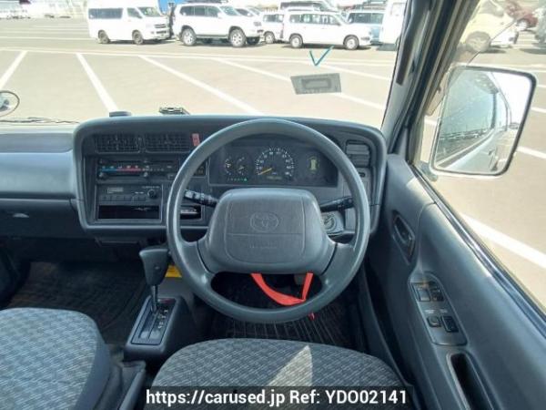 Used 2003 AT toyota hiace-van RZH112V Image[18]