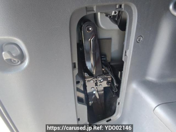 Used 2010 AT toyota noah ZRR70G Image[44]