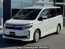 Toyota Voxy ZWR80G