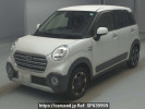 Daihatsu Cast LA250S
