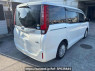 Used 2015 AT toyota noah ZWR80G Image[1]