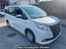 Used 2015 AT toyota noah ZWR80G Image[2]