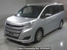 Toyota Noah ZRR80G