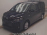 Used 2014 AT toyota voxy ZWR80G Image[0]