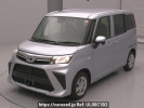Toyota Roomy M900A