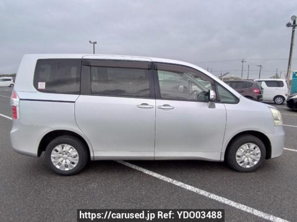 Used 2008 AT toyota noah ZRR75G Image[7]