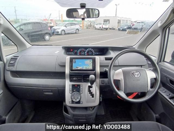 Used 2008 AT toyota noah ZRR75G Image[18]