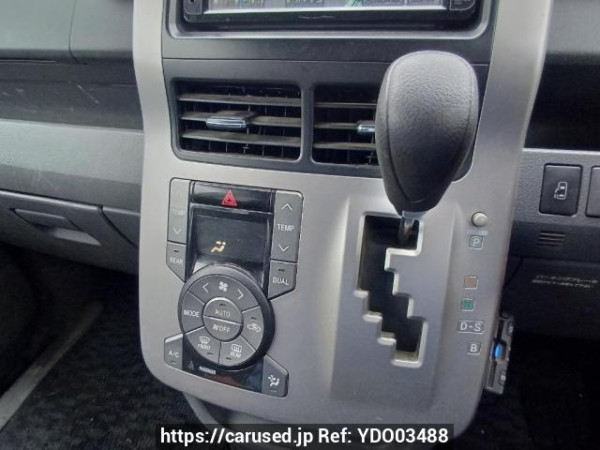 Used 2008 AT toyota noah ZRR75G Image[23]