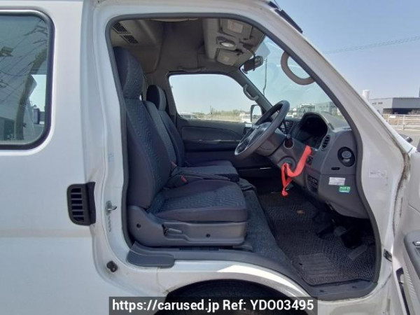 Used 2006 AT nissan caravan-bus DWGE25 Image[12]