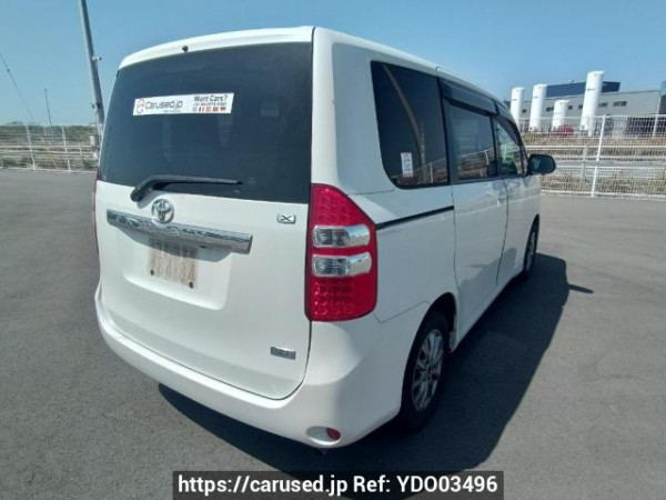 Used 2011 AT toyota noah ZRR70G Image[6]
