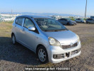 Daihatsu Mira e:S LA300S