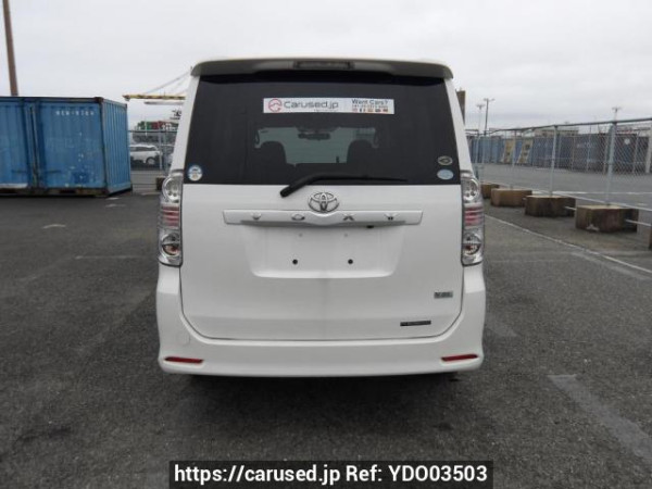 Used 2010 AT toyota voxy ZRR70W Image[5]