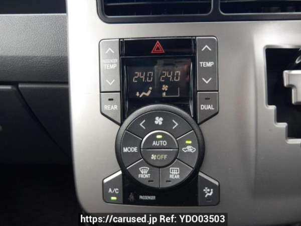Used 2010 AT toyota voxy ZRR70W Image[25]