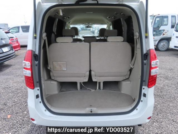 Used 2010 AT toyota noah ZRR70G Image[8]