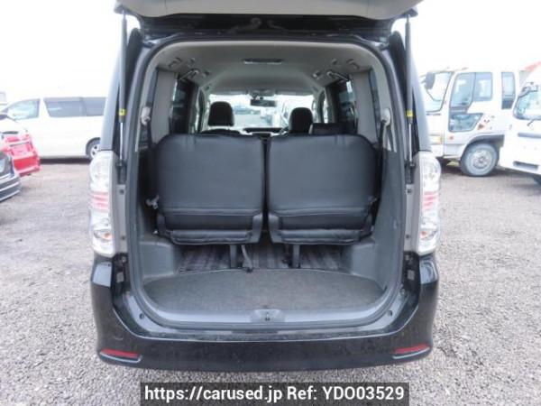Used 2010 AT toyota voxy ZRR70W Image[8]