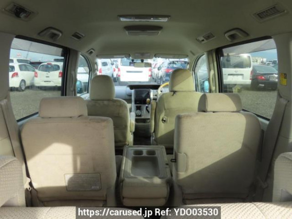 Used 2010 AT toyota noah ZRR70W Image[9]
